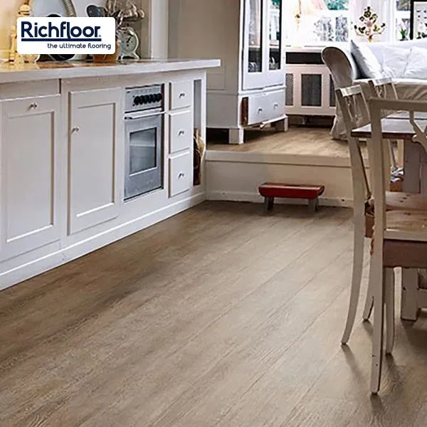 Cách bảo dưỡng và chăm sóc sàn Polyfloor như thế nào?