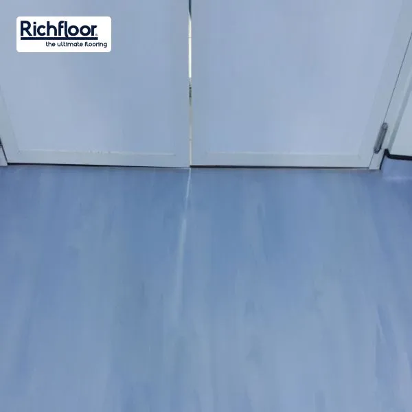 Lựa chọn Richfloor địa chỉ thi công sàn kháng khuẩn uy tín