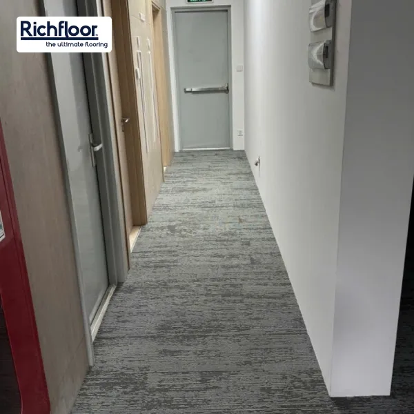 Richfloor - Đơn vị thi công thảm văn phòng uy tín, giá cả hợp lý