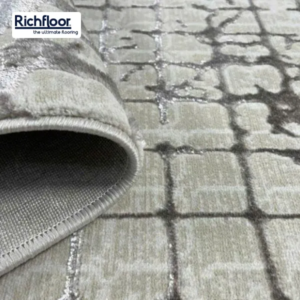 Thảm trang trí bảo vệ sàn nhà khỏi trầy xước và hao mòn