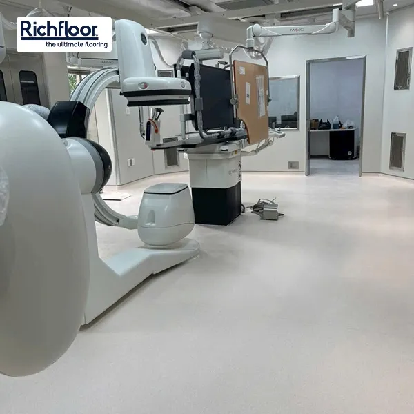 sàn thẩm mỹ viện mang lại không gian sang trọng