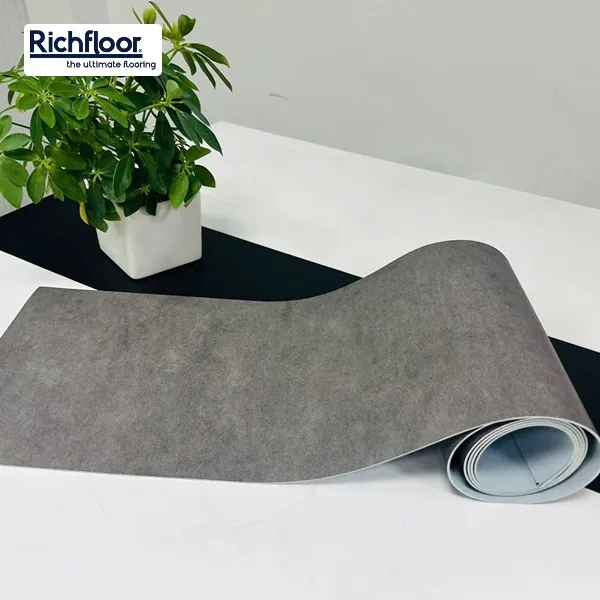 Sàn Vinyl cuộn nhiều lớp mang lại nhiều lợi ích vượt trội cho trường học