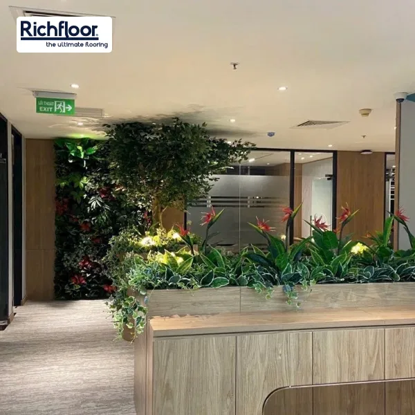 Thảm văn phòng màu trắng sáng với nhiều tiện ích trong văn phòng 