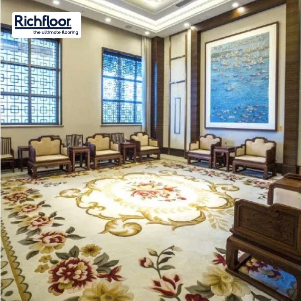 Thảm dệt tay tạo nên không gian ấm cúng, nâng cao trải nghiệm khách hàng