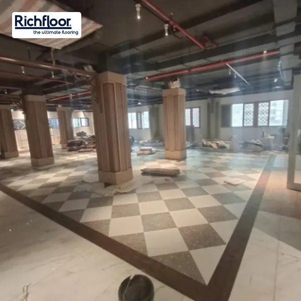 Lắp phối sàn caro độc đáo giúp tăng tính thẩm mỹ cho nhà ở, showroom và văn phòng