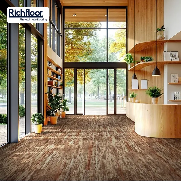 Chất liệu thảm văn phòng có độ bền cao, giảm tiếng ồn và tăng sự thoải mái khi di chuyển.