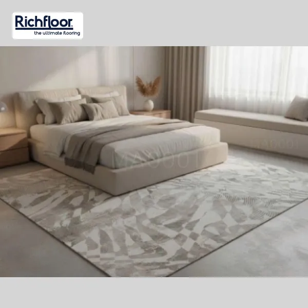 Bề mặt thảm khách sạn cao cấp Thổ Nhĩ Kỳ được xử lý giúp hạn chế bám bụi và dễ dàng vệ sinh.